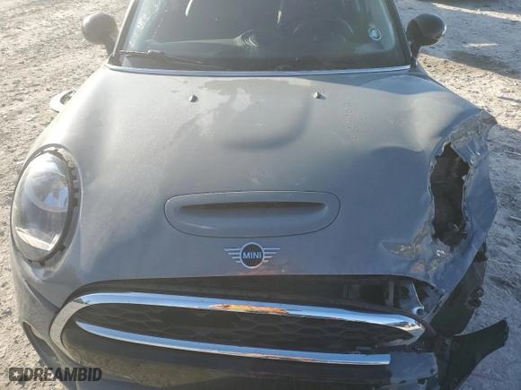 2019 MINI Hardtop 4 Door Cooper S with VIN WMWXU3C5XK2H88241, listed as a Copart auction lot 52084365 with 99,846 mi miles and Salvage Title. Bid and sale history available at carsss.com. Image 12.