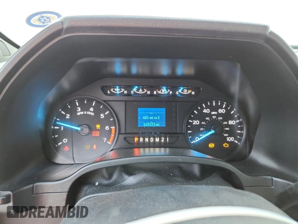 2017 Ford F-250 XL z VIN 1FTBF2A67HEE17619, wystawiony jako Copart lot #62890205 z przebiegiem 149 123 mil mil oraz Szkoda całkowita • Salvage title. Historia ofert i sprzedaży dostępna na DreamBid. Obrazek 9.