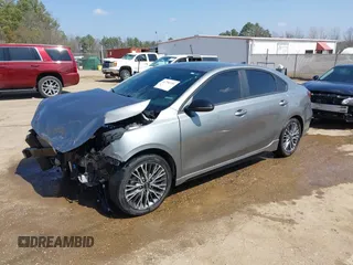2022 Kia Forte GT-Line with VIN 3KPF54AD1NE435919, listed as a IAAI auction lot 41790738 with 30,502 mi miles. Bid and sale history available at carsss.com. Image 18.