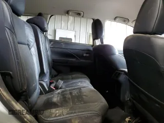 2020 Mitsubishi Outlander ES z VIN JA4AZ3A35LZ017231, wystawiony jako Copart lot #57360935 z przebiegiem 99 836 mil mil oraz Czysty tytuł • Clean title. Historia ofert i sprzedaży dostępna na DreamBid. Obrazek 11.