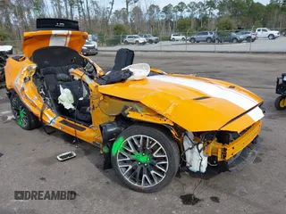 2019 Ford Mustang GT with VIN 1FA6P8CF2K5132015, listed as a IAAI auction lot 41320152 with 21,998 mi miles. Bid and sale history available at carsss.com. Image 1.