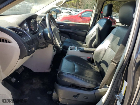 2012 Chrysler Town & Country Touring-L with VIN 2C4RC1CG5CR117404, listed as a Copart auction lot 83339884 with 0 mi miles and Non Repairable. Bid and sale history available at carsss.com. Image 7.