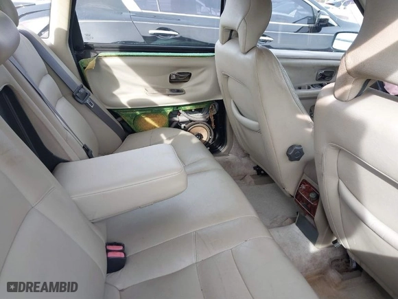 1998 Volvo S70 T5 with VIN YV1LS5371W1488787, listed as a IAAI auction lot 41466894 with 312,048 mi miles. Bid and sale history available at carsss.com. Image 8.