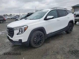 2022 GMC Terrain SLE z VIN 3GKALTEV3NL250915, wystawiony jako Copart lot #44076725 z przebiegiem 25 468 mil mil oraz Szkoda całkowita • Salvage title. Historia ofert i sprzedaży dostępna na DreamBid. Obrazek 1.