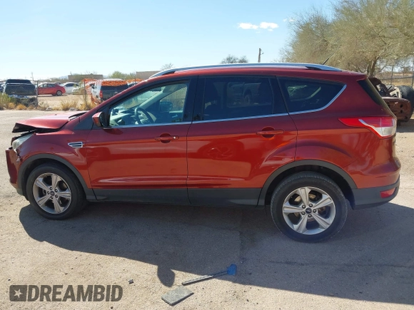 2014 Ford Escape SE with VIN 1FMCU0GX1EUB33821, listed as a IAAI auction lot 41702719 with 1 mi miles. Bid and sale history available at carsss.com. Image 13.