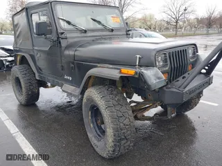 1995 Jeep Wrangler S with VIN 1J4FY19P0SP258399, listed as a IAAI auction lot 41970320 with 151,621 mi miles. Bid and sale history available at carsss.com. Image 6.