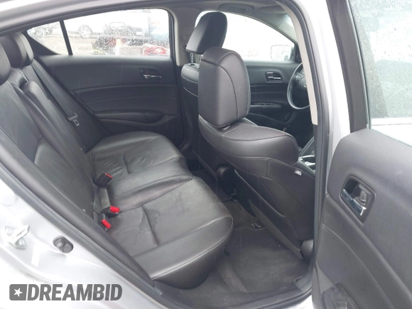 2014 Acura ILX with VIN 19VDE1F36EE014521, listed as a IAAI auction lot 41995972 with 168,714 mi miles. Bid and sale history available at carsss.com. Image 8.