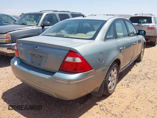 2007 Ford Five Hundred SEL z VIN 1FAHP24147G138449, wystawiony jako IAAI lot #42345920 z przebiegiem Nie podano mil oraz . Historia ofert i sprzedaży dostępna na DreamBid. Obrazek 4.