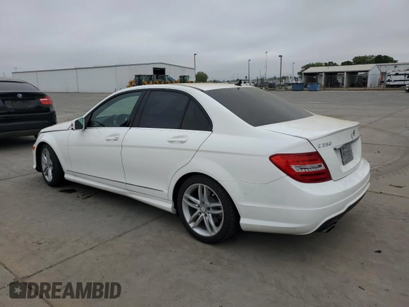 2014 Mercedes-Benz C 250 Sport с VIN WDDGF4HB1EA957805, выставлен на аукционе Copart как лот 53570455 с пробегом 35 894 миль миль и Списание • Salvage title. История ставок и продаж доступна на DreamBid. Изображение 2.
