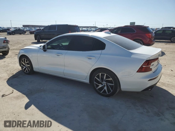2020 Volvo S60 Momentum with VIN 7JR102FK7LG038685, listed as a Copart auction lot 48629725 with 55,746 mi miles and Salvage Title. Bid and sale history available at carsss.com. Image 2.