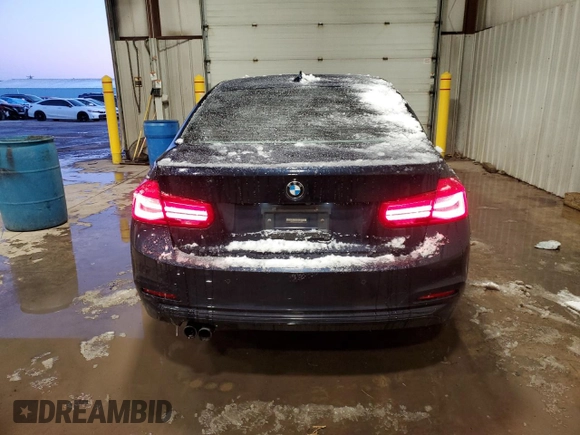 2016 BMW 3 Series 328i xDrive z VIN WBA8E3G5XGNU03162, wystawiony jako Copart lot #41762085 z przebiegiem 92 873 mil mil oraz Szkoda całkowita • Salvage title. Historia ofert i sprzedaży dostępna na DreamBid. Obrazek 6.