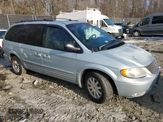 2002 Chrysler Town & Country LXi with VIN 2C8GP54L42R633877, listed as a Copart auction lot 42253175 with 193,587 mi miles and Clean Title. Bid and sale history available at carsss.com. Image 4.