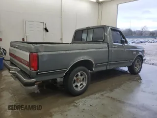 1989 Ford F-150 with VIN 1FTDF15Y2KLB34644, listed as a Copart auction lot 84004214 with 62,751 mi miles and Salvage Title. Bid and sale history available at carsss.com. Image 3.