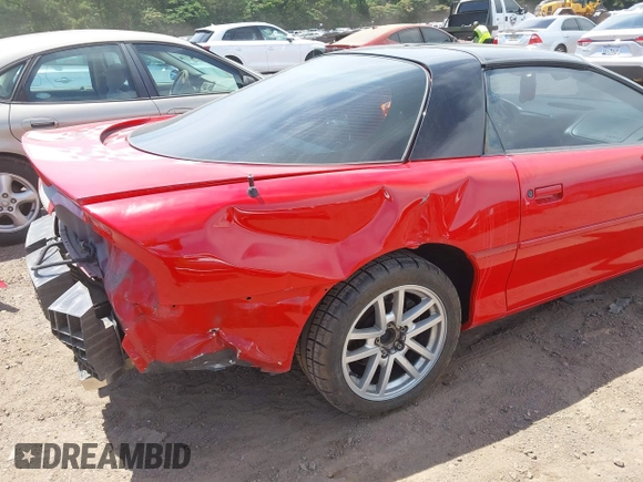2002 Chevrolet Camaro Z28 z VIN 2G1FP22G222101109, wystawiony jako IAAI lot #39531558 z przebiegiem 100 136 mil mil oraz . Historia ofert i sprzedaży dostępna na DreamBid. Obrazek 18.