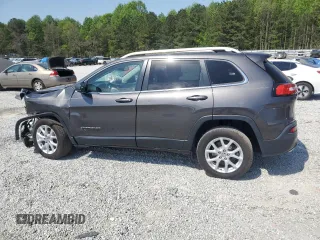 2018 Jeep Cherokee Latitude Plus with VIN 1C4PJLLX2JD524525, listed as a Copart auction lot 53624675 with 70,678 mi miles and Clean Title. Bid and sale history available at carsss.com. Image 2.