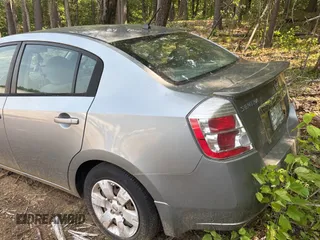2011 Nissan Sentra SR with VIN 3N1AB6AP0BL623446, listed as a Copart auction lot 60994195 with Not provided miles and Clean title. Bid and sale history available at DreamBid. Image 3.