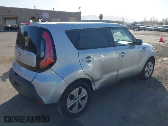 2016 Kia Soul with VIN KNDJN2A23G7858789, listed as a IAAI auction lot 41990240 with 158,178 mi miles and . Bid and sale history available at DreamBid. Image 4.