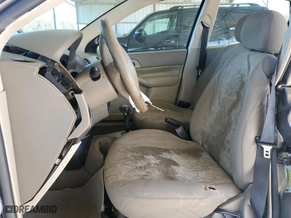2005 Ford Focus S with VIN 1FAFP34N75W262167, listed as a Copart auction lot 89282425 with NaN miles and Salvage Title. Bid and sale history available at carsss.com. Image 7.