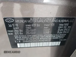2019 Hyundai Santa Fe SE z VIN 5NMS23AD2KH014037, wystawiony jako IAAI lot #42110778 z przebiegiem 48 975 mil mil oraz . Historia ofert i sprzedaży dostępna na DreamBid. Obrazek 9.