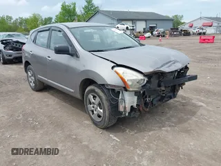 2011 Nissan Rogue SV z VIN JN8AS5MT2BW151670, wystawiony jako IAAI lot #42240955 z przebiegiem 151 489 mil mil oraz . Historia ofert i sprzedaży dostępna na DreamBid. Obrazek 1.