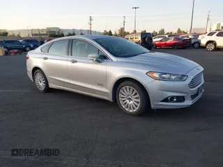 2014 Ford Fusion Titanium с VIN 3FA6P0SU2ER366402, выставлен на аукционе IAAI как лот 41755234 с пробегом 237 567 миль миль и . История ставок и продаж доступна на DreamBid. Изображение 1.