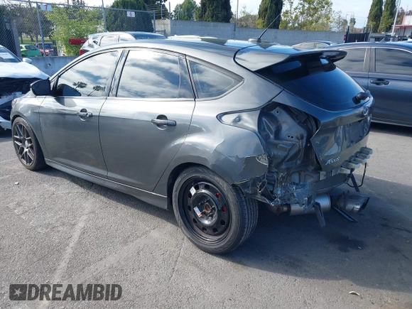 2017 Ford Focus ST with VIN 1FADP3L93HL348951, listed as a IAAI auction lot 41909521 with 88,158 mi miles and . Bid and sale history available at carsss.com. Image 3.