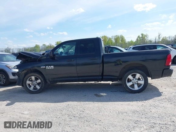 2015 Ram 1500 Express z VIN 1C6RR7FT8FS689670, wystawiony jako IAAI lot #42096348 z przebiegiem 141 486 mil mil oraz . Historia ofert i sprzedaży dostępna na DreamBid. Obrazek 14.