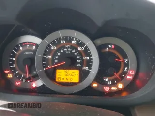 2010 Toyota RAV4 с VIN 2T3BF4DVXAW061907, выставлен на аукционе IAAI как лот 42244883 с пробегом 186 627 миль миль и . История ставок и продаж доступна на DreamBid. Изображение 7.