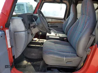 1997 Jeep Wrangler Sport with VIN 1J4FY19S6VP457871, listed as a Copart auction lot 68220154 with 177,688 mi miles and Clean Title. Bid and sale history available at carsss.com. Image 7.