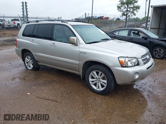 2007 Toyota Highlander Hybrid with VIN JTEGW21A270020336, listed as a IAAI auction lot 42101720 with 206,279 mi miles. Bid and sale history available at carsss.com. Image 1.