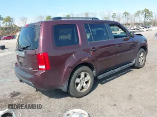2011 Honda Pilot EX-L with VIN 5FNYF4H58BB060797, listed as a IAAI auction lot 42027084 with 175,466 mi miles. Bid and sale history available at carsss.com. Image 4.