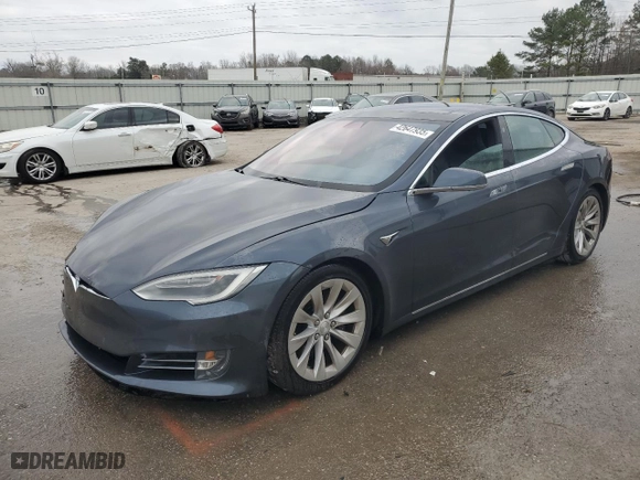 2016 Tesla Model S 90D with VIN 5YJSA1E20GF168108, listed as a Copart auction lot 42647935 with 138,295 mi miles and Salvage Title. Bid and sale history available at carsss.com. Image 1.