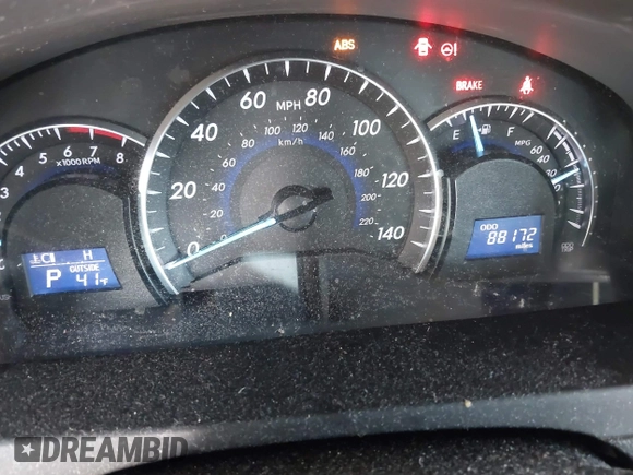 2013 Toyota Camry L with VIN 4T4BF1FK1DR286656, listed as a IAAI auction lot 41795168 with 88,172 mi miles. Bid and sale history available at carsss.com. Image 7.