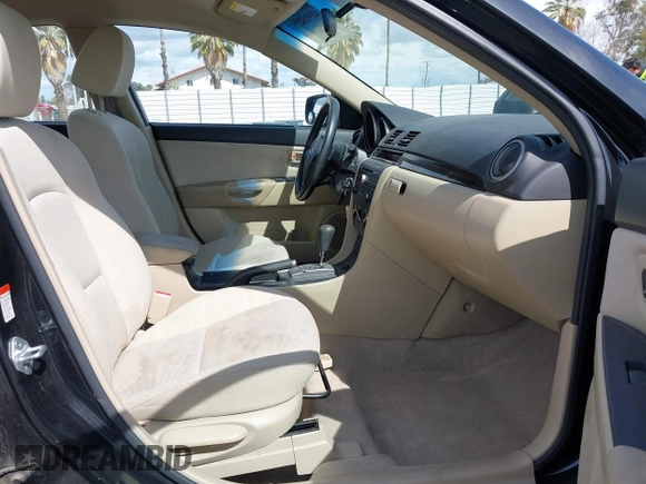 2007 Mazda 3 i Touring with VIN JM1BK32G971673291, listed as a IAAI auction lot 41916235 with 97,391 mi miles and . Bid and sale history available at DreamBid. Image 5.
