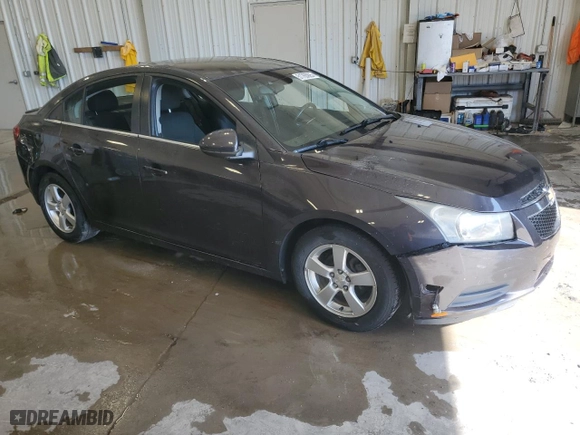 2014 Chevrolet Cruze 1LT with VIN 1G1PC5SB8E7403619, listed as a Copart auction lot 51765925 with 171,384 mi miles and Non Repairable. Bid and sale history available at carsss.com. Image 4.