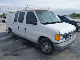 2006 Ford Econoline Cargo with VIN 1FTRE14W46HB08435, listed as a IAAI auction lot 41546301 with 202,347 mi miles. Bid and sale history available at carsss.com. Image 1.