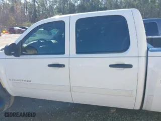 2008 Chevrolet Silverado 1500 LT w/1LT with VIN 3GCEK13J18G236402, listed as a IAAI auction lot 41659037 with 206,368 mi miles. Bid and sale history available at carsss.com. Image 14.