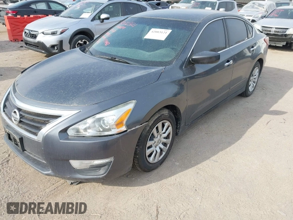 2013 Nissan Altima 2.5 S with VIN 1N4AL3AP1DC284760, listed as a IAAI auction lot 42003121 with 113,442 mi miles and . Bid and sale history available at carsss.com. Image 2.