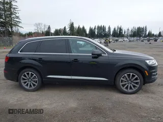 2018 Audi Q7 Premium Plus with VIN WA1LHAF76JD000508, listed as a IAAI auction lot 41837269 with 96,296 mi miles. Bid and sale history available at carsss.com. Image 12.