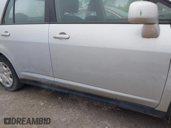 2010 Nissan Versa S with VIN 3N1BC1AP9AL404584, listed as a IAAI auction lot 42367293 with 158,377 mi miles and . Bid and sale history available at DreamBid. Image 18.
