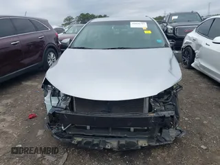 2017 Toyota Camry XLE with VIN 4T1BF1FK0HU375991, listed as a IAAI auction lot 42026712 with 65,321 mi miles and . Bid and sale history available at DreamBid. Image 13.