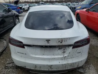 2015 Tesla Model S 85D with VIN 5YJSA1S21FF096032, listed as a Copart auction lot 80075234 with Not Provided miles and Clean Title. Bid and sale history available at carsss.com. Image 6.