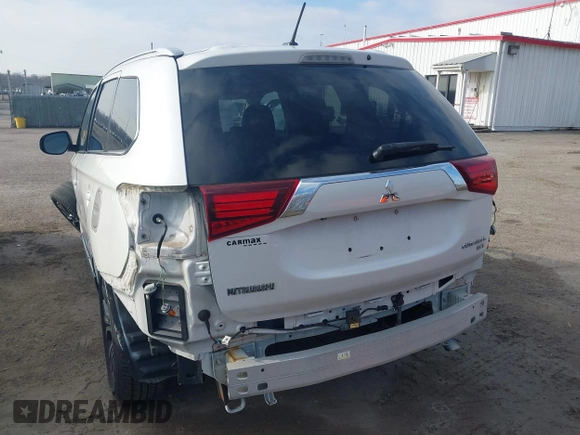 2016 Mitsubishi Outlander GT z VIN JA4JZ4AXXGZ010676, wystawiony jako IAAI lot #41527681 z przebiegiem 71 866 mil mil oraz . Historia ofert i sprzedaży dostępna na DreamBid. Obrazek 17.