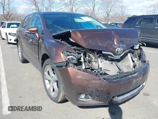 2013 Toyota Venza LE with VIN 4T3ZK3BB5DU053621, listed as a IAAI auction lot 41695027 with 154,021 mi miles. Bid and sale history available at carsss.com. Image 1.