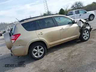2010 Toyota RAV4 Limited с VIN 2T3DK4DV8AW024486, выставлен на аукционе IAAI как лот 42158773 с пробегом 142 276 миль миль и . История ставок и продаж доступна на DreamBid. Изображение 4.