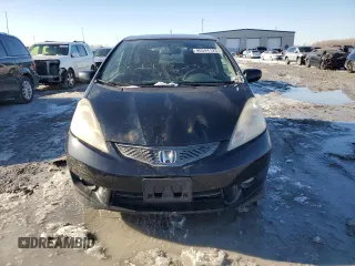 2011 Honda Fit Sport with VIN JHMGE8H56BC009560, listed as a Copart auction lot 46544125 with 181,607 mi miles and Clean Title. Bid and sale history available at DreamBid. Image 5.