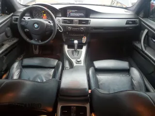 2011 BMW 3 Series 328i z VIN WBAKE3C54BE558827, wystawiony jako Copart lot #58634875 z przebiegiem 126 918 mil mil oraz Czysty tytuł • Clean title. Historia ofert i sprzedaży dostępna na DreamBid. Obrazek 8.