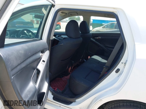 2009 Toyota Matrix with VIN 2T1KU40E39C091087, listed as a IAAI auction lot 42033558 with 338,496 mi miles. Bid and sale history available at carsss.com. Image 8.