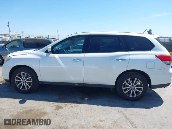2015 Nissan Pathfinder Platinum с VIN 5N1AR2MN4FC642123, выставлен на аукционе IAAI как лот 42129486 с пробегом 157 585 миль миль и . История ставок и продаж доступна на DreamBid. Изображение 14.