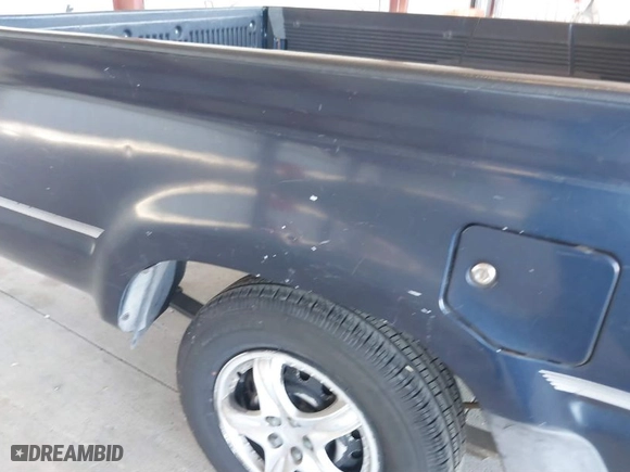 1994 Toyota 2WD Pickups with VIN 4TARN81A5RZ182720, listed as a IAAI auction lot 41834564 with NaN miles. Bid and sale history available at carsss.com. Image 6.